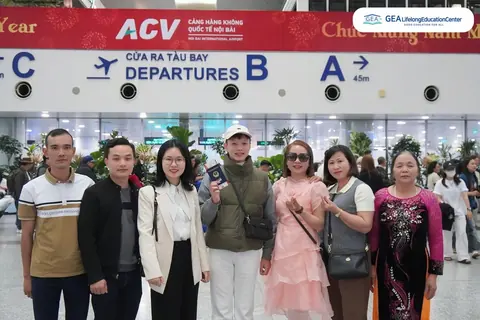 GEA students and families before departure to Korea, 2026