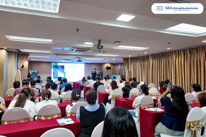 Korea Nazarene University seminar participants