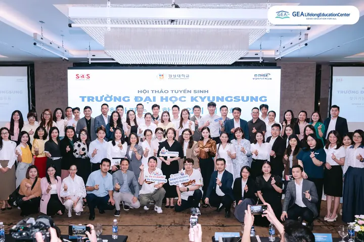 Kyungsung University seminar with GEA students
